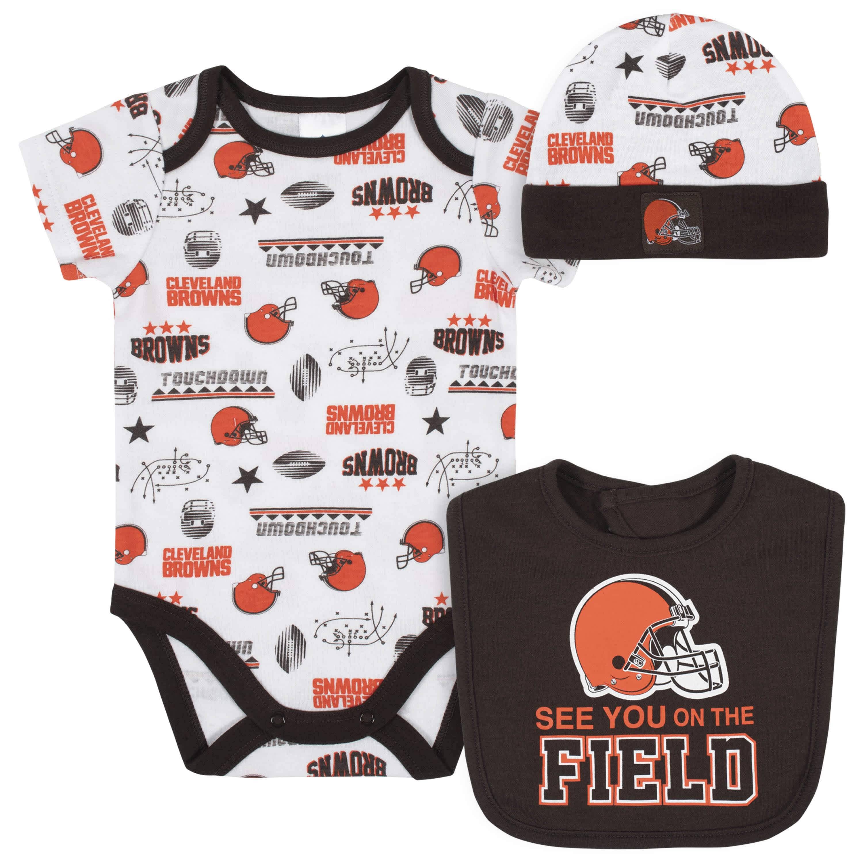 3-Piece Baby Boys Cleveland Browns Bodysuit, Sleep 'N Play, and Cap Se –  Gerber Childrenswear