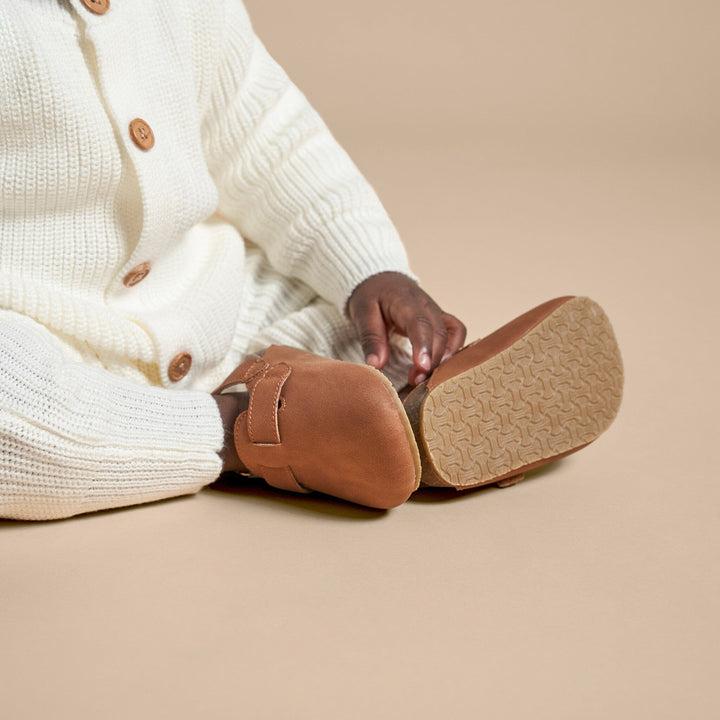 Infant & Toddler Neutral Medium Brown Clog With Strap